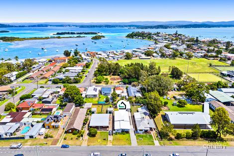 Property photo of 3 Ashley Street Marks Point NSW 2280