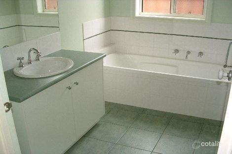 Property photo of 3B Balmoral Crescent Eastwood VIC 3875