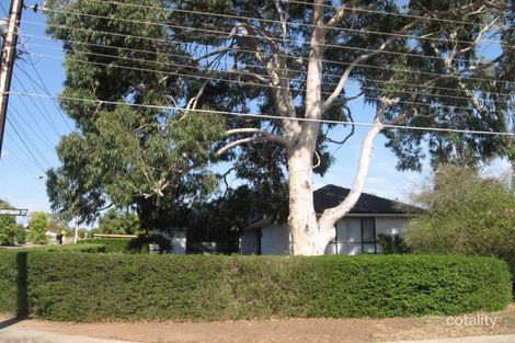 2 Berryman Dr, Modbury, SA 5092