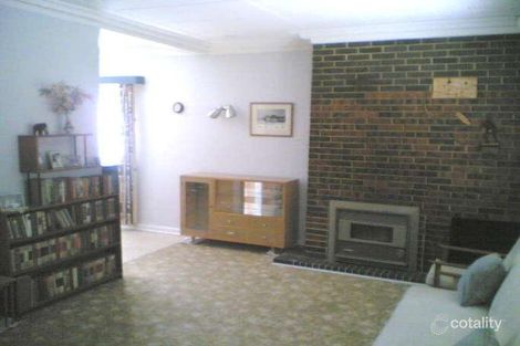 Property photo of 33 Canavan Crescent Manning WA 6152