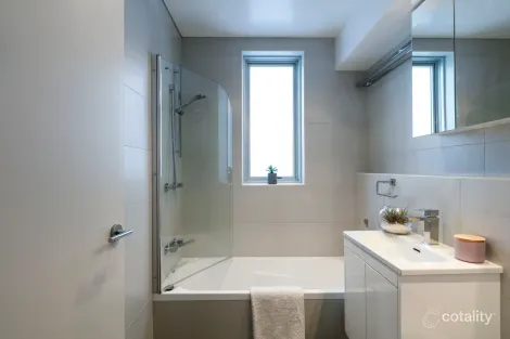 Property photo of 9D Collins Street Beaconsfield NSW 2015