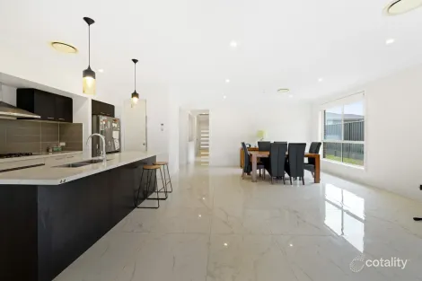 Property photo of 16 Ewing Loop Oran Park NSW 2570