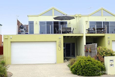 Property photo of 2/469 The Esplanade St Leonards VIC 3223