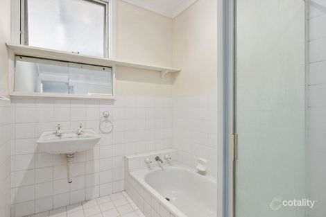 Property photo of 9 Maydwell Way Calista WA 6167