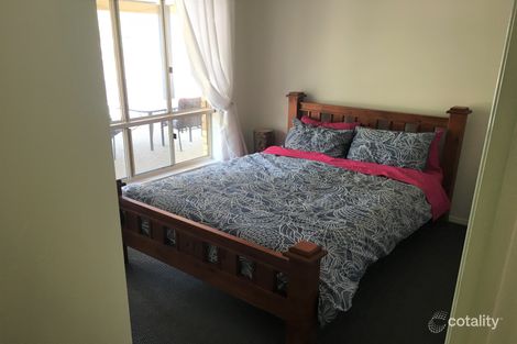 Property photo of 34 Kingfisher Crescent Moore Park Beach QLD 4670