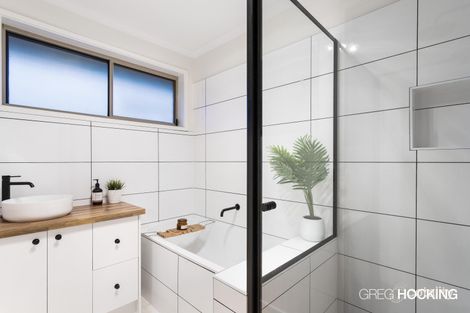 Property photo of 13 Alma Doepel Drive Altona Meadows VIC 3028