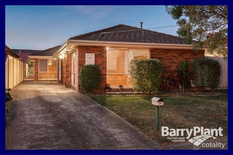 Property photo of 19 Fenton Court Keysborough VIC 3173