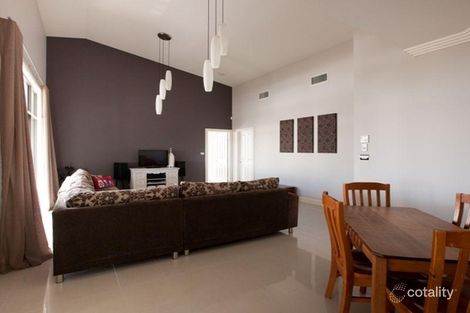 Property photo of 22 Valencia Drive Orange NSW 2800