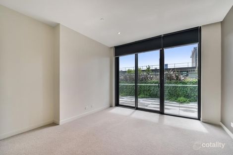 Property photo of 703/9 Waterside Place Docklands VIC 3008