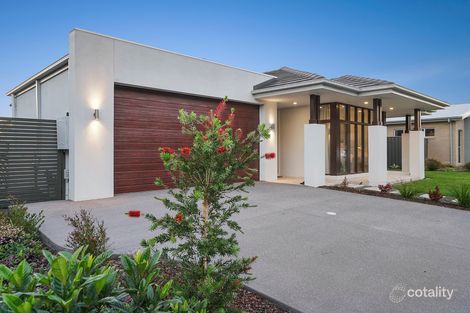 Property photo of 15 Dune Drive Fern Bay NSW 2295