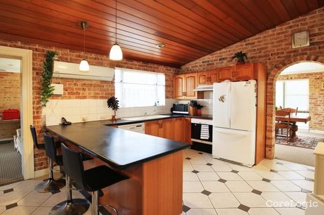 Property photo of 1 Dynet Close Bomaderry NSW 2541