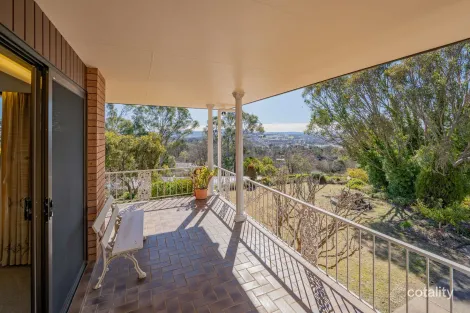 Property photo of 26 Bishop Crescent Armidale NSW 2350