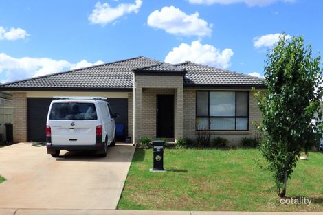 19 Sherrard Cres, Dubbo, NSW 2830