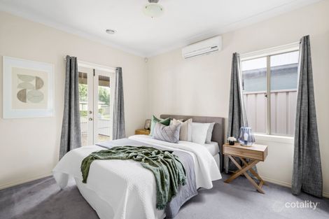 Property photo of 2 Stoneman Turn Caroline Springs VIC 3023