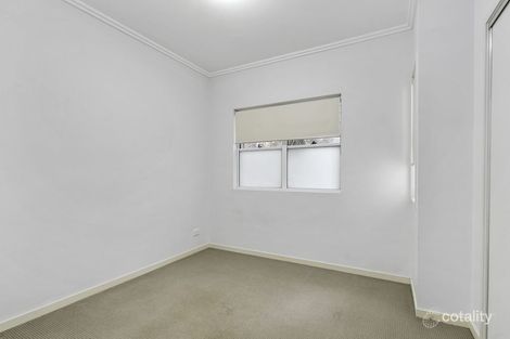 Property photo of 2/320 Wynnum Road Norman Park QLD 4170