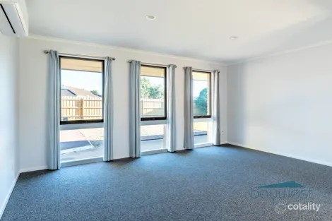 Property photo of 39 Sudholz Street Bittern VIC 3918