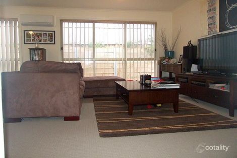 Property photo of 6/51 Leigh Drive Pakenham VIC 3810