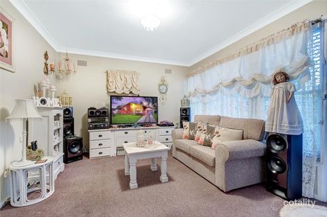 Property photo of 34 Winsford Avenue Hebersham NSW 2770