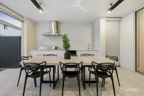 Property photo of 4 Sharpes Avenue Fulham Gardens SA 5024