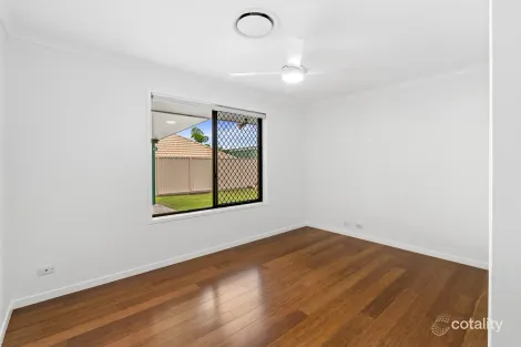 Property photo of 19 Ustinov Crescent McDowall QLD 4053