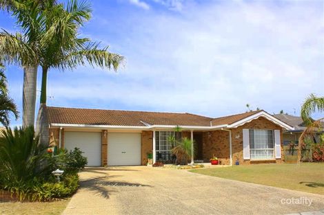 Property photo of 8 Melaleuca Drive Yamba NSW 2464
