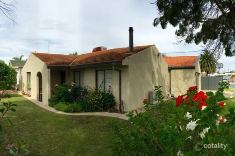 5 Greaves Cres, Deniliquin, NSW 2710