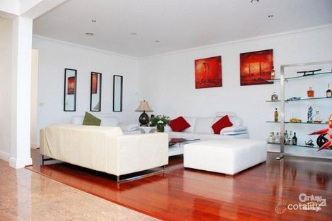 Property photo of 3 Broadhurst Way Caroline Springs VIC 3023