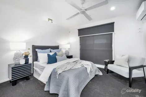 Property photo of 2 Igloo Place Keilor Downs VIC 3038