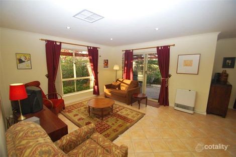 Property photo of 1 Alana Walk Woodcroft SA 5162