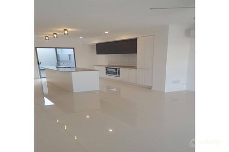Property photo of 152 Sunshine Cove Way Maroochydore QLD 4558