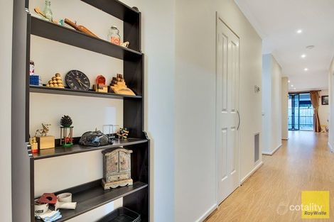 Property photo of 10 Vantage Place Truganina VIC 3029