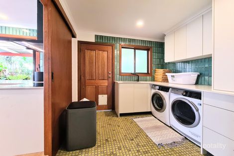 Property photo of 3 Shelley Drive Byron Bay NSW 2481
