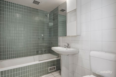 Property photo of 3/320 Spencer Street West Melbourne VIC 3003