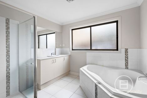 Property photo of 5 Sentosa Place Mount Martha VIC 3934
