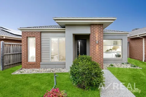 Property photo of 10 Maslin Walk Point Cook VIC 3030