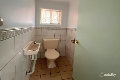 Property photo of 91 Monash Road Newborough VIC 3825