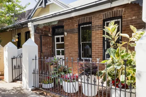 12 Don St, Newtown, NSW 2042