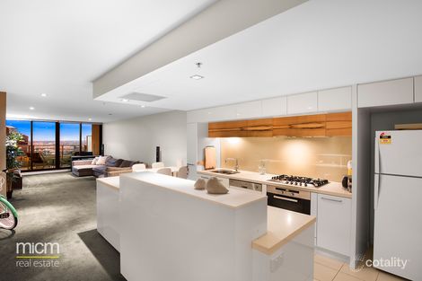 Property photo of 3304/100 Harbour Esplanade Docklands VIC 3008