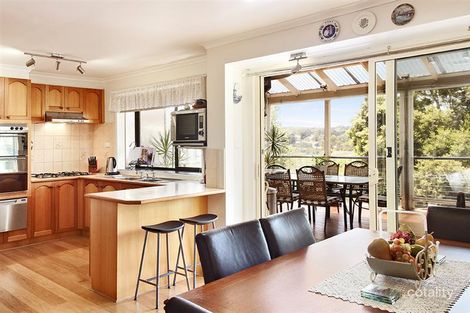 Property photo of 1 Glenwood Drive Greensborough VIC 3088