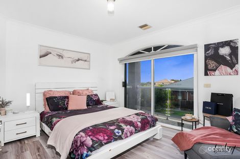 Property photo of 1 Beau Vista Drive Craigieburn VIC 3064