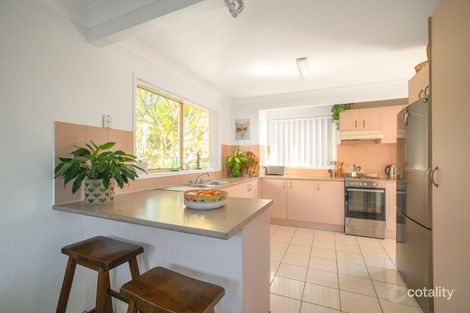 Property photo of 2/8 Leyte Avenue Palm Beach QLD 4221