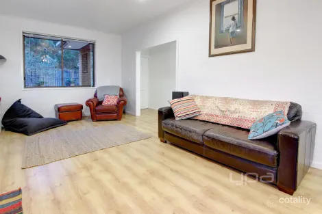 Property photo of 26 Flinders Street Rye VIC 3941