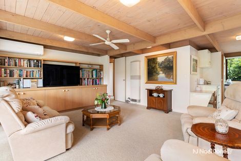 Property photo of 85 Mowbray Drive Wantirna South VIC 3152