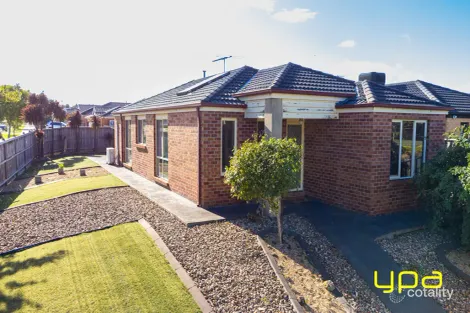 1 Pagoda Pl, Cranbourne, VIC 3977