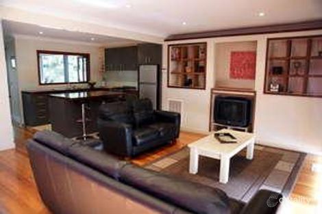 16 Hogan Dr, Rye, VIC 3941