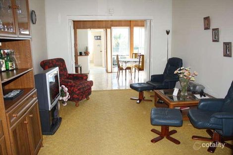 Property photo of 15 Undercliffe Street Dee Why NSW 2099