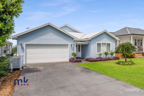 72 Merlin St, The Oaks, NSW 2570