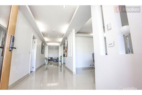 Property photo of 108 Biltmore Crescent Roxburgh Park VIC 3064