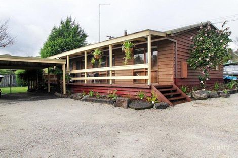 2 Koala Ave, Badger Creek, VIC 3777