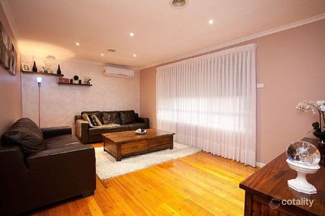 Property photo of 19 Tasman Avenue Deer Park VIC 3023